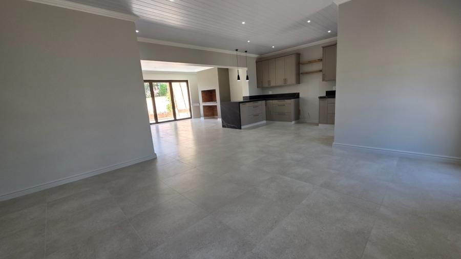 3 Bedroom Property for Sale in Hartenbos Central Western Cape